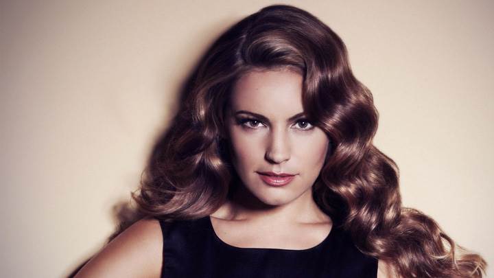 Kelly Brook Looking Front Red Lips In Black Dress Photoshoot
